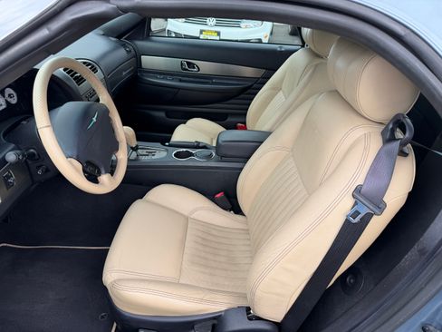 Used 2005 Ford Thunderbird 50th Anniversary image 4