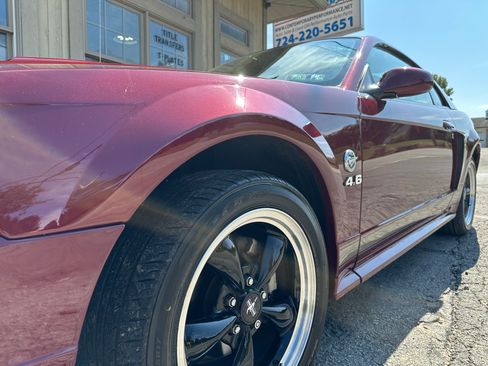 Used 2004 Ford Mustang GT image 9