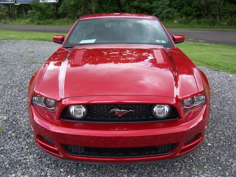 Used 2013 Ford Mustang GT Premium RWD image 5
