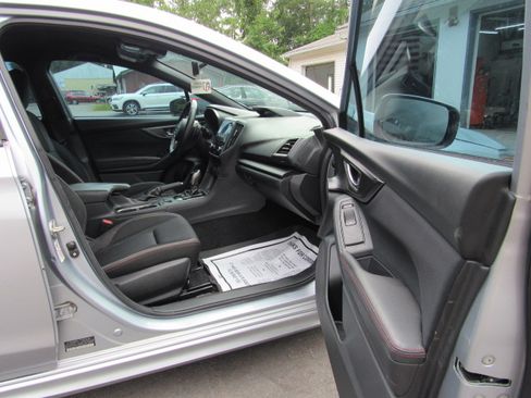 Used 2017 Subaru Impreza 2.0i Sport Hatchback AWD/4WD image 28
