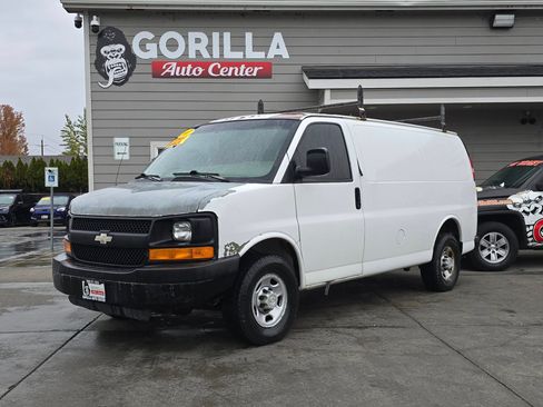 Used 2007 Chevrolet Express 3500 image 3