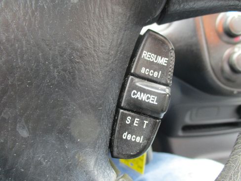 Used 2001 Honda Civic LX Sedan image 27