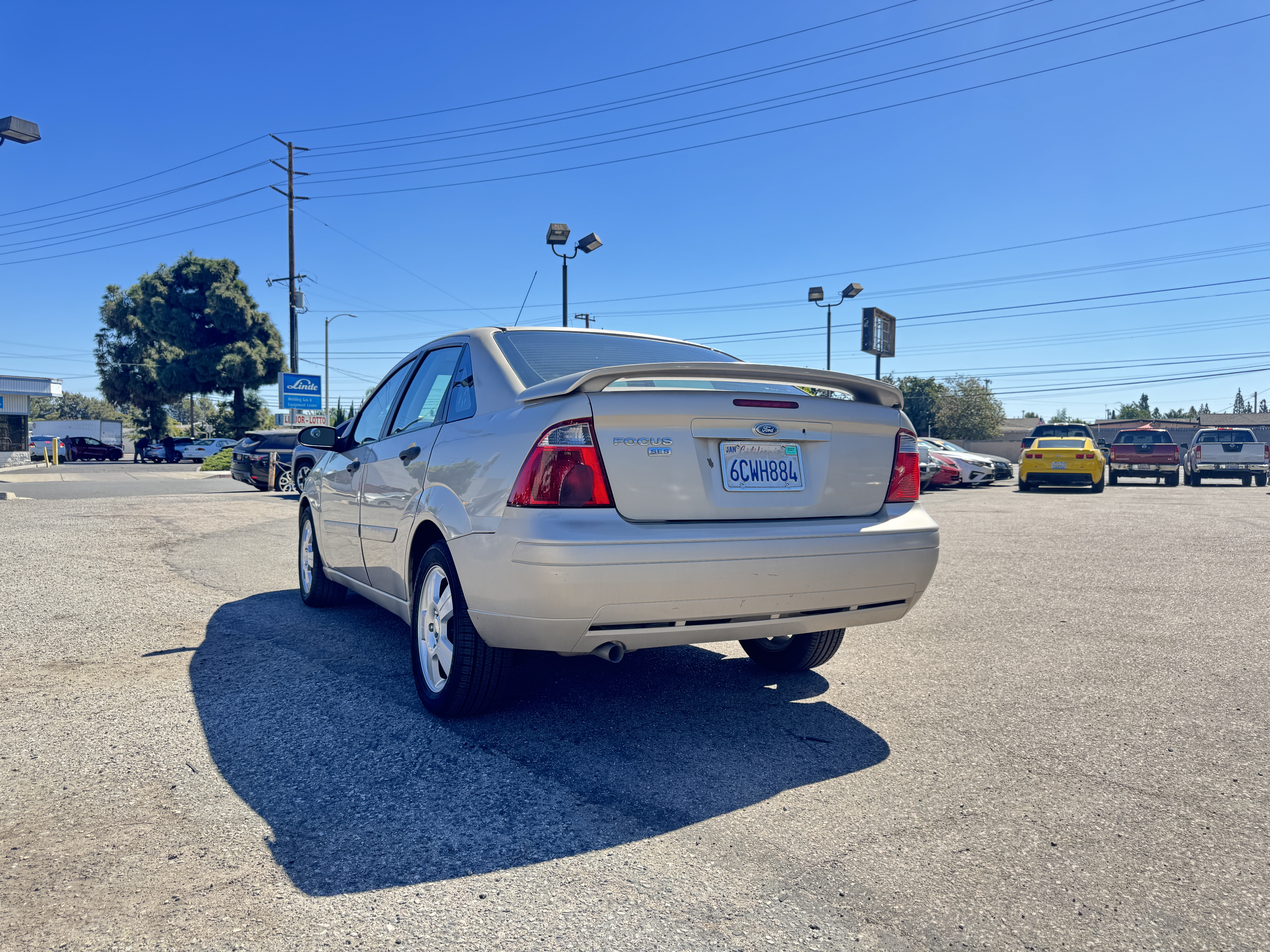 Used 2007 Ford Focus ZX4 Sedan FWD image 6
