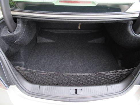 Used 2012 Buick LaCrosse Premium FWD image 23