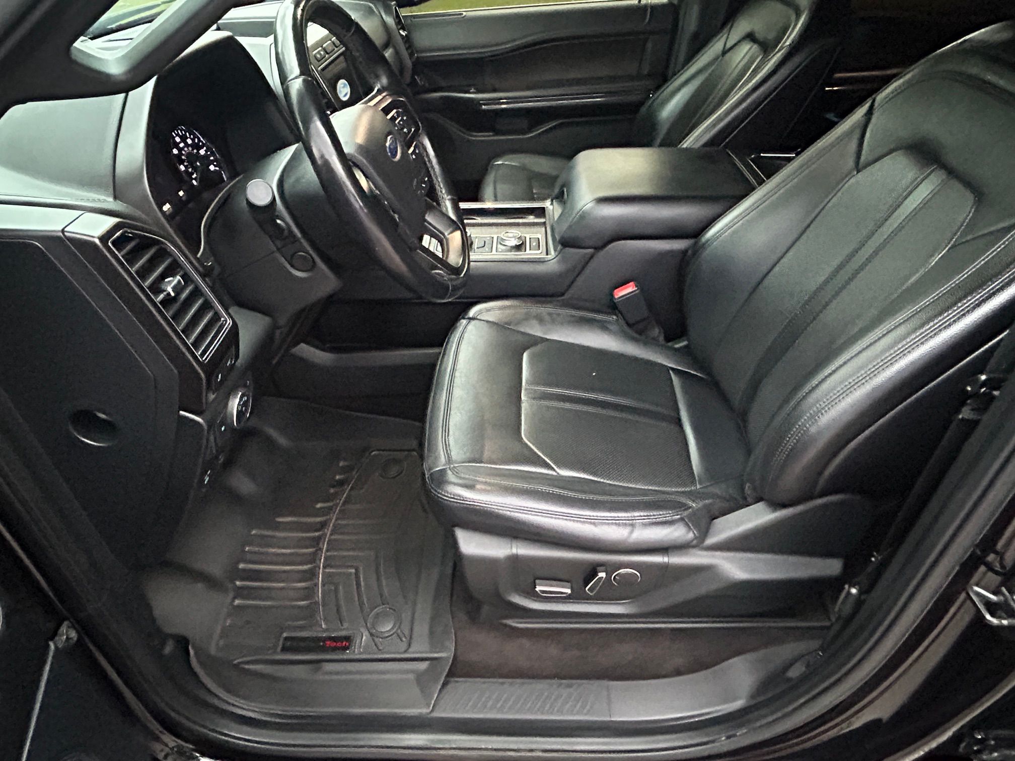 Used 2019 Ford Expedition 4WD Limited image 10