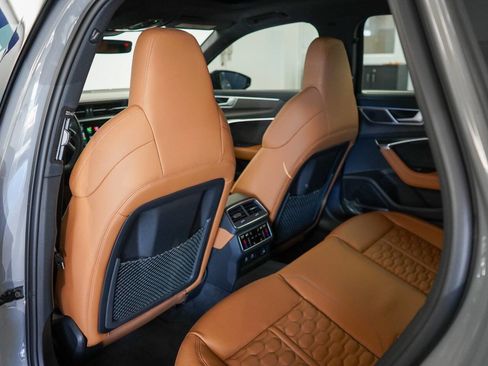 Used 2024 Audi RS 6 performance image 65