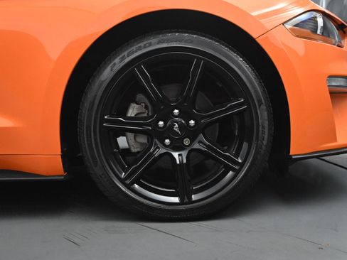 Used 2020 Ford Mustang Premium image 16