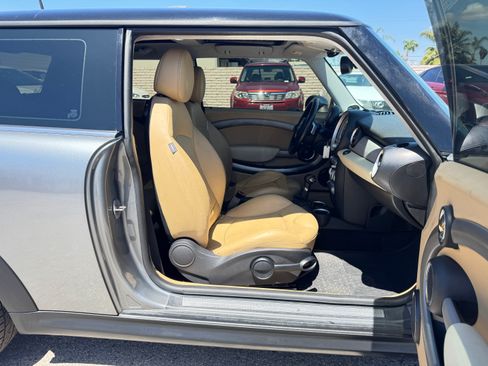 Used 2010 MINI Cooper S 2-Door Hardtop FWD image 18