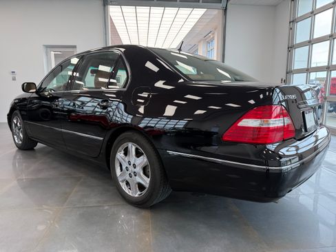 Used 2004 Lexus LS 430 image 8