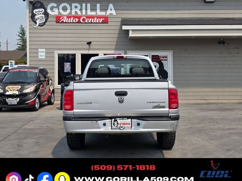 Used 2011 Dodge Dakota 4x4 Crew Cab image 6