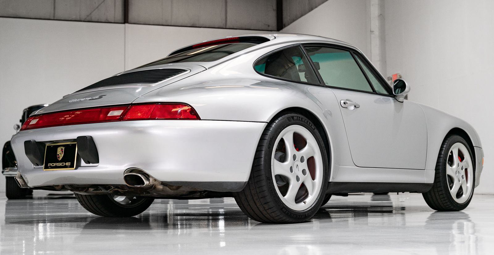 Used 1997 Porsche 911 Carrera 4S AWD/4WD image 32