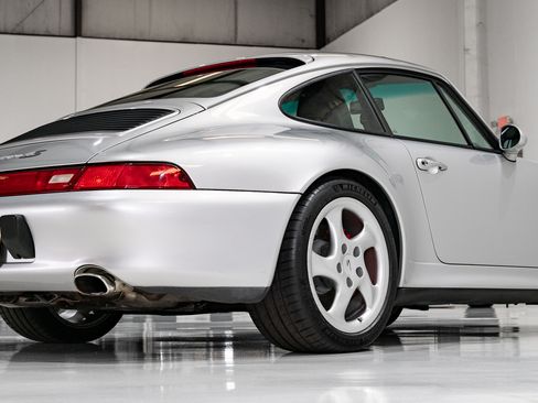 Used 1997 Porsche 911 Carrera 4S image 32