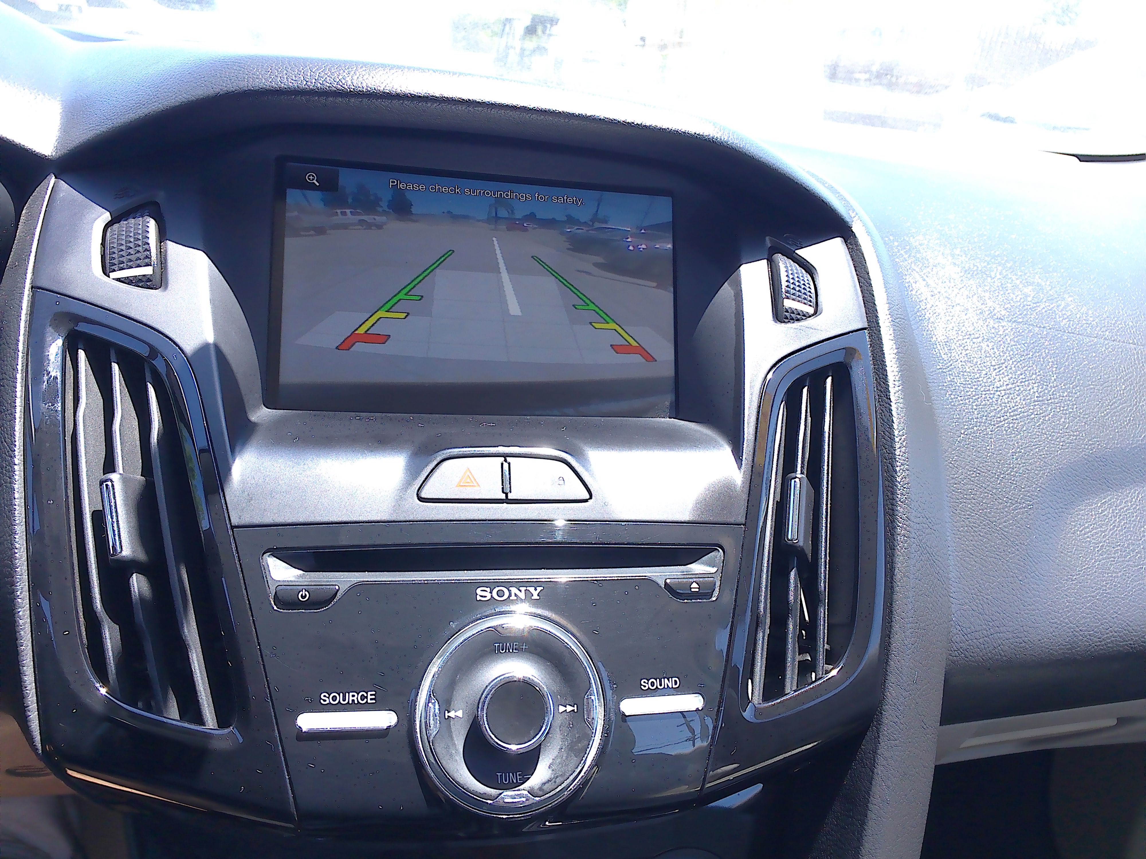 Used 2013 Ford Focus Electric Hatchback FWD image 16