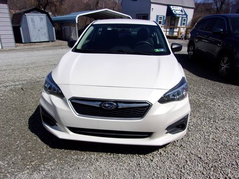 Used 2019 Subaru Impreza 2.0i image 1