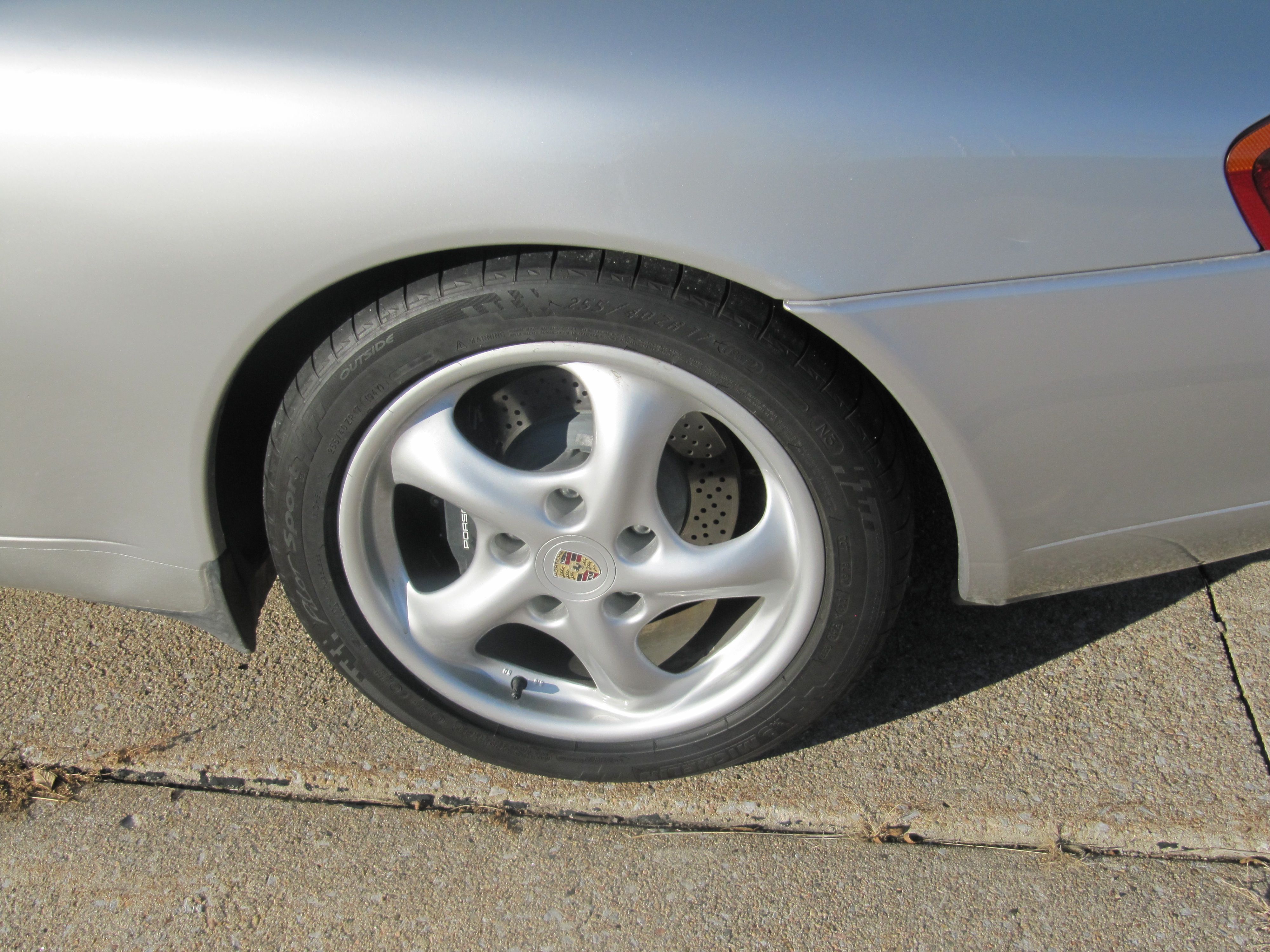 Used 1999 Porsche 911 Carrera RWD image 5
