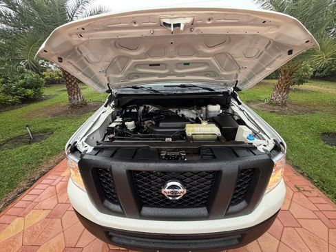 Used 2020 Nissan NV 2500 SV image 8