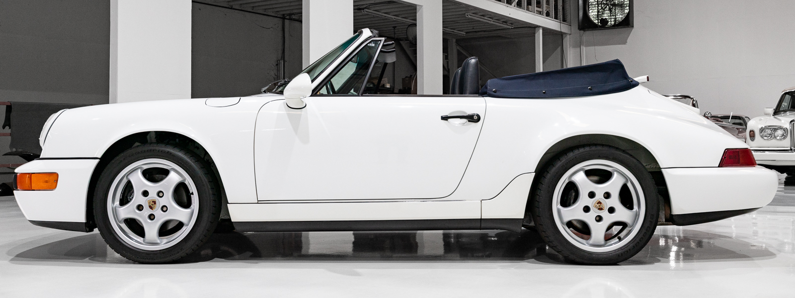 Used 1993 Porsche 911 Carrera Cabriolet RWD image 11