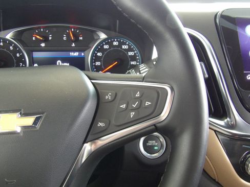 Certified 2024 Chevrolet Equinox Premier image 29