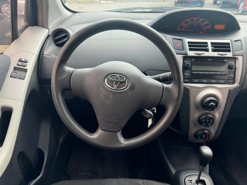 Used 2009 Toyota Yaris image 18