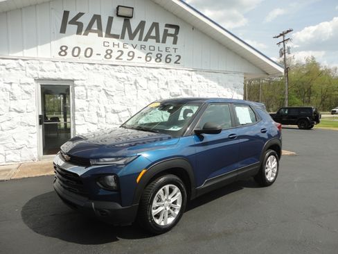 Used 2021 Chevrolet TrailBlazer LS AWD/4WD image 9