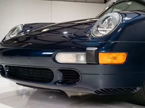Used 1998 Porsche 911 Carrera S image 33