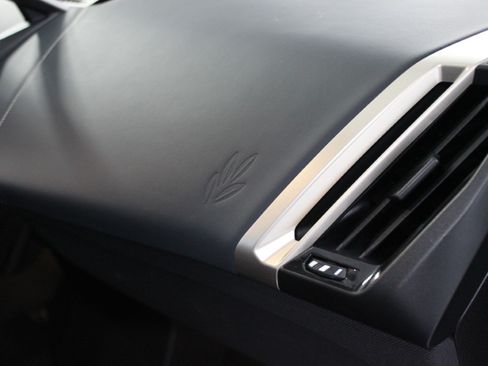 Used 2024 BMW iX M60 image 48