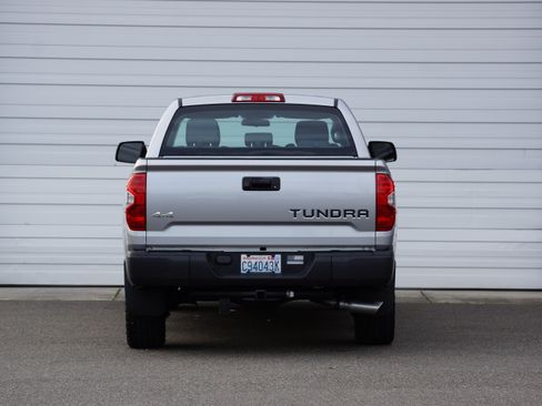 Used 2015 Toyota Tundra SR image 4