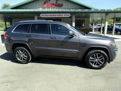 Used 2018 Jeep Grand Cherokee 4WD Laredo