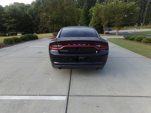 Used 2015 Dodge Charger Police RWD image 4