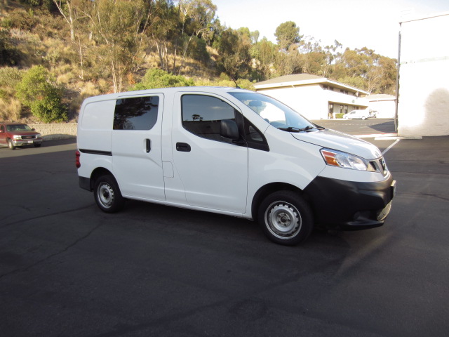 Used 2019 Nissan NV200 S FWD image 1
