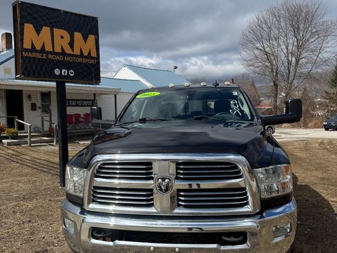 Used 2015 RAM 3500 SLT image 17