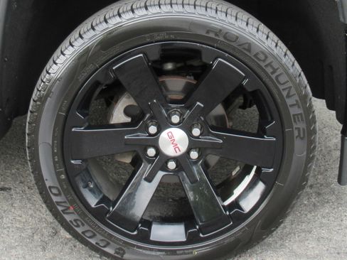 Used 2015 GMC Sierra 1500 4x4 Crew Cab SLT image 26