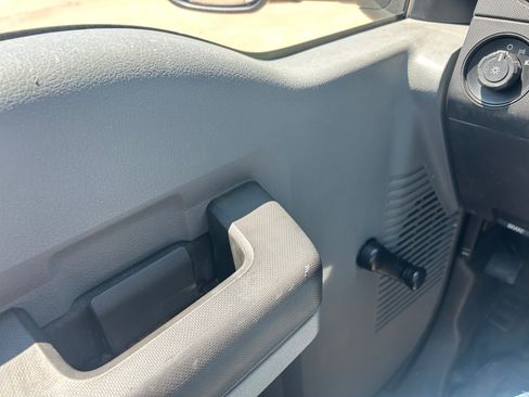 Used 2013 Ford F350 image 10