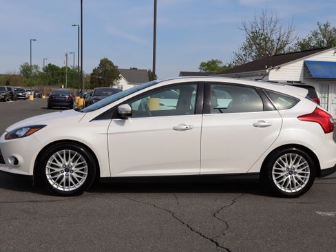 Used 2014 Ford Focus Titanium image 4