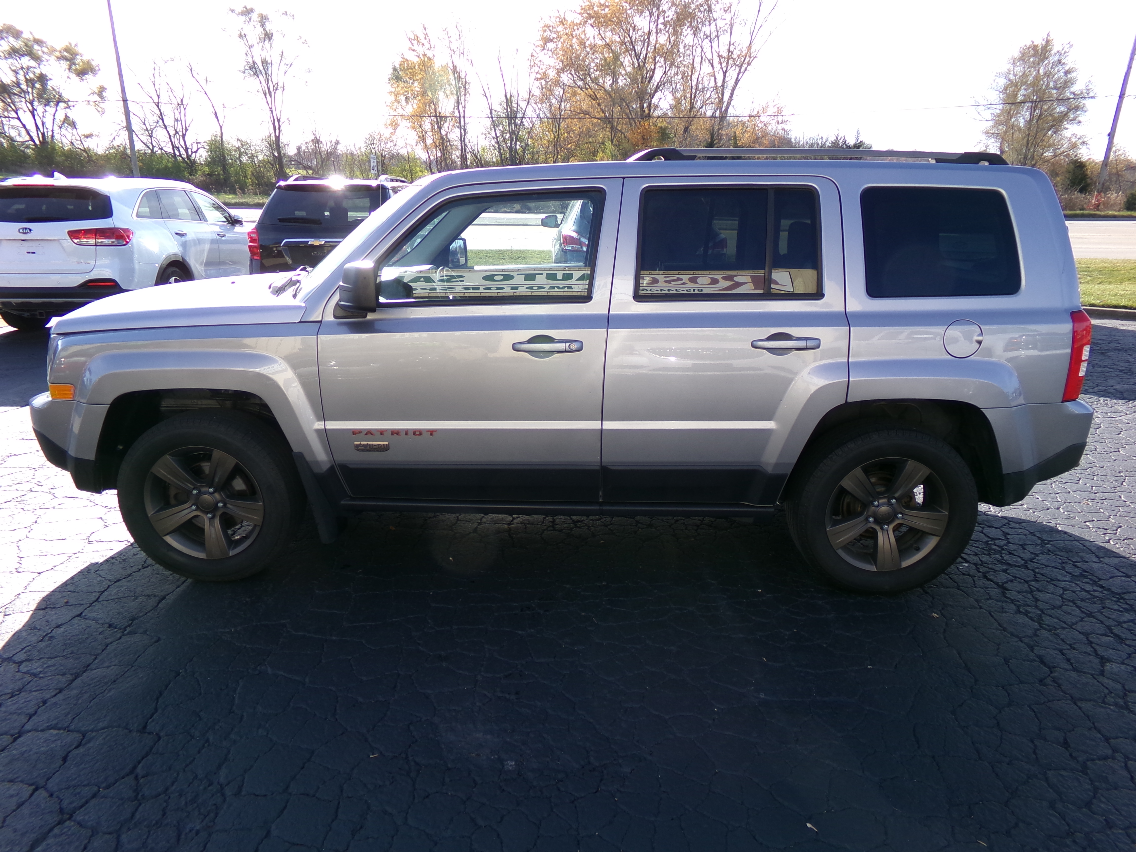 Used 2016 Jeep Patriot 75th Anniversary AWD/4WD image 2