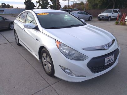 Used 2012 Hyundai Sonata Blue