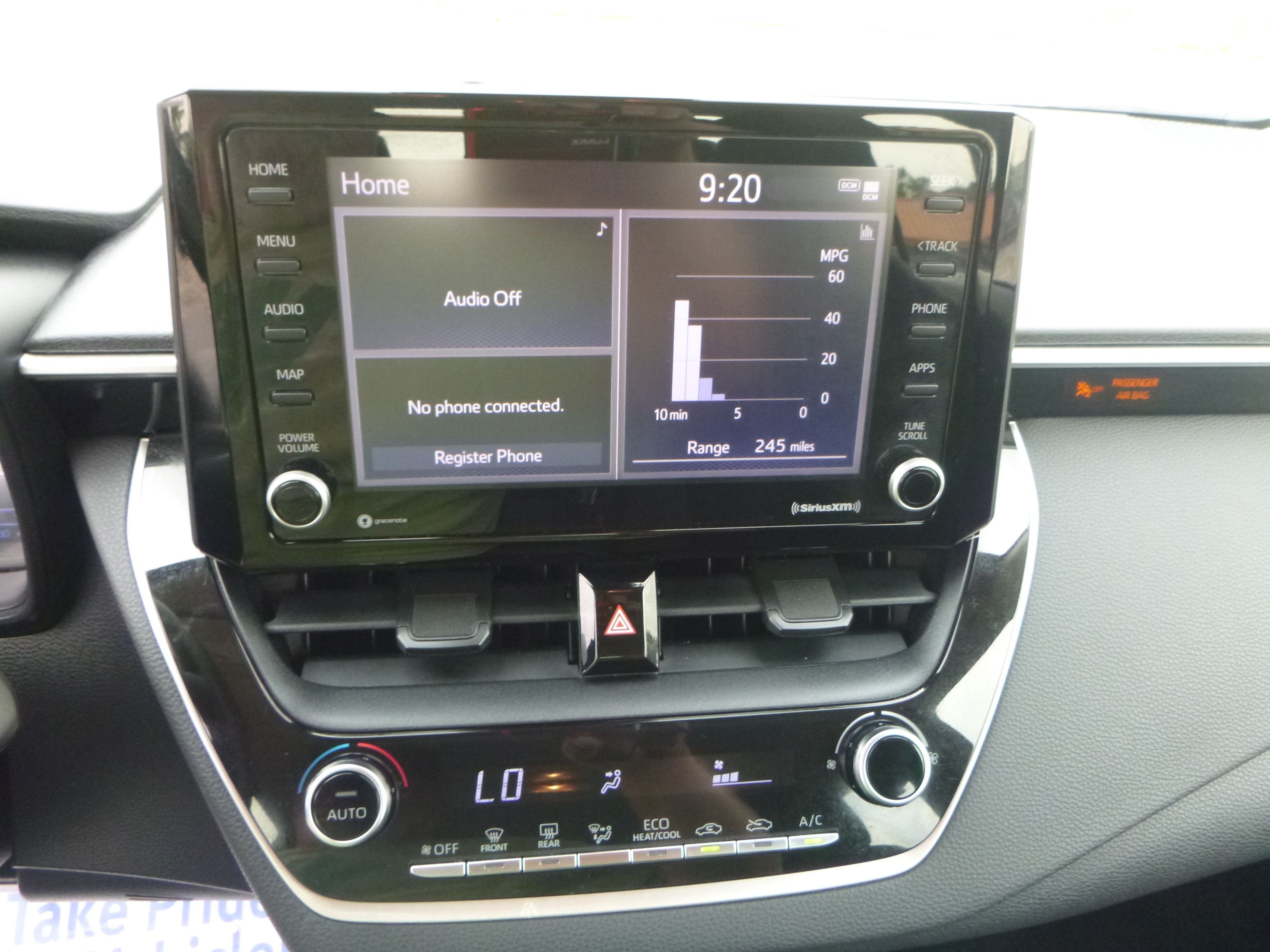 Used 2022 Toyota Corolla LE Sedan FWD image 19