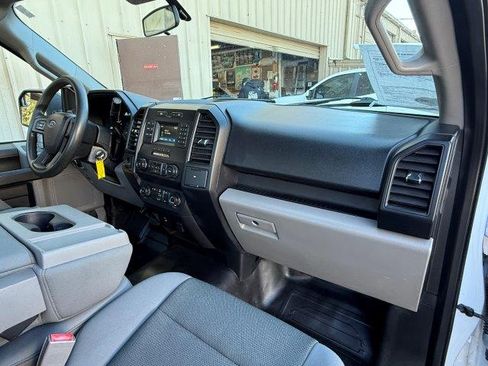 Used 2020 Ford F150 XL image 12