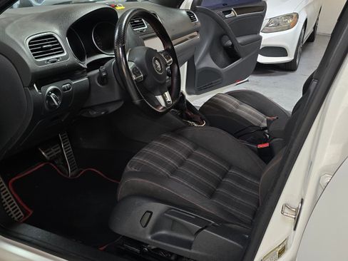 Used 2013 Volkswagen GTI Wolfsburg Edition image 18