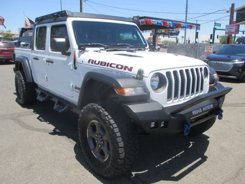 Used 2020 Jeep Gladiator Rubicon Pickup 4D 5 ft AWD/4WD image 24