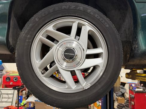 Used 1994 Chevrolet Camaro Z28 image 86