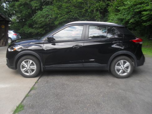 Used 2019 Nissan Kicks UNAVAIL FWD image 5