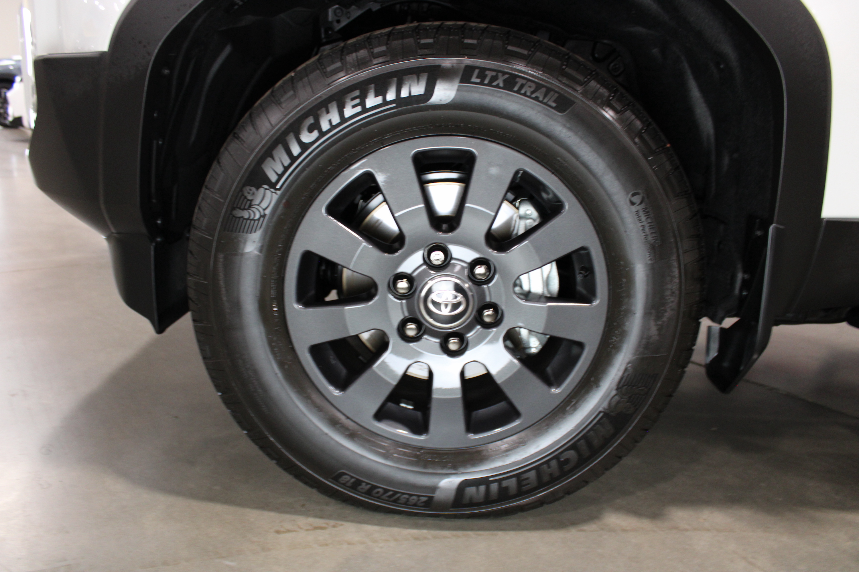 Used 2026 Toyota Land Cruiser UNAVAIL AWD/4WD image 11