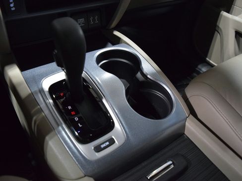 Used 2016 Honda Pilot EX-L image 27