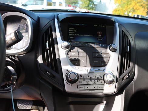 Used 2012 Chevrolet Equinox LT image 8