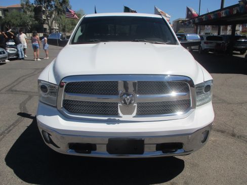 Used 2014 RAM 1500 4x4 Crew Cab Longhorn image 7