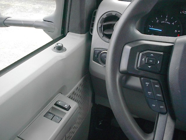 Used 2024 Ford E-450 and Econoline 450 RWD image 24
