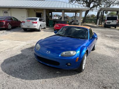 Used 2006 MAZDA MX-5 Miata