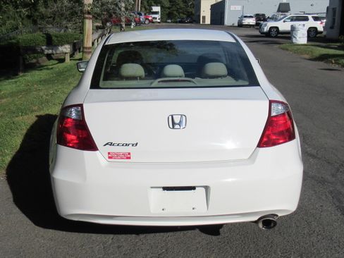 Used 2010 Honda Accord EX image 8