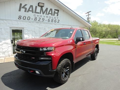 Used 2019 Chevrolet Silverado 1500 4x4 Crew Cab LT Trail Boss image 9